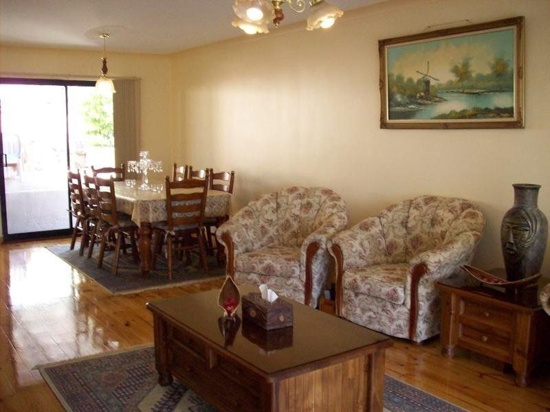 10 Mayflower Crescent, Hallett Cove SA 5158