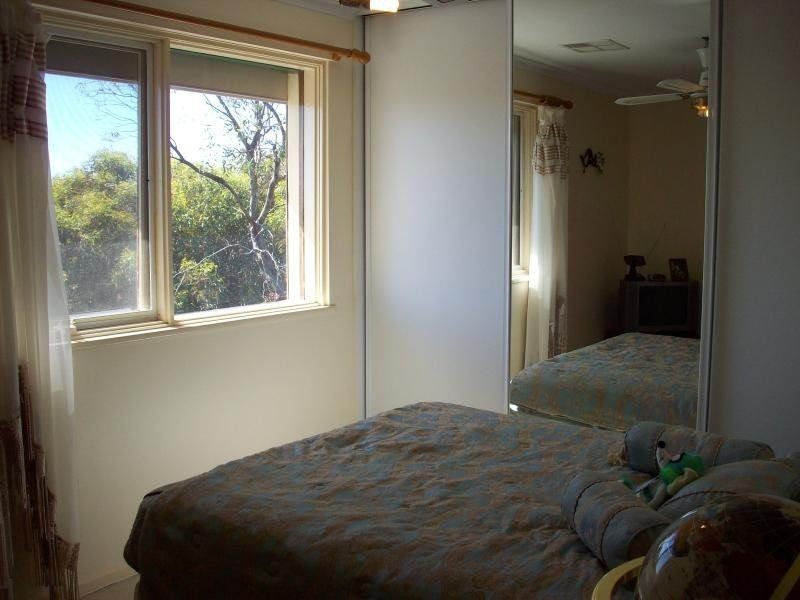 10 Mayflower Crescent, Hallett Cove SA 5158