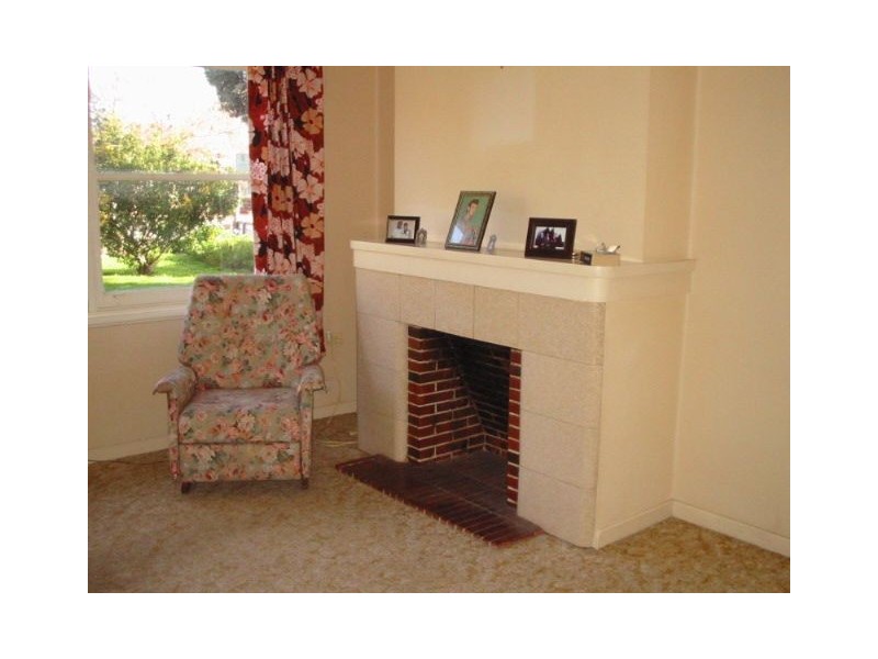 2 Hay Street, Lower Mitcham SA 5062