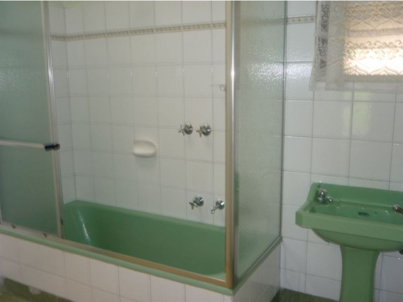 2 Hay Street, Lower Mitcham SA 5062