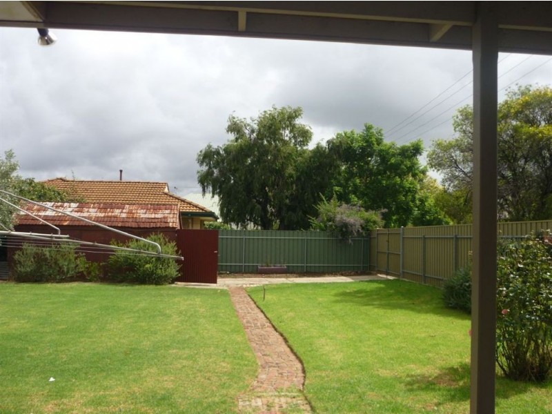 2 Hay Street, Lower Mitcham SA 5062