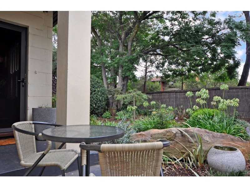 9 Dunrobin Street, Black Forest SA 5035