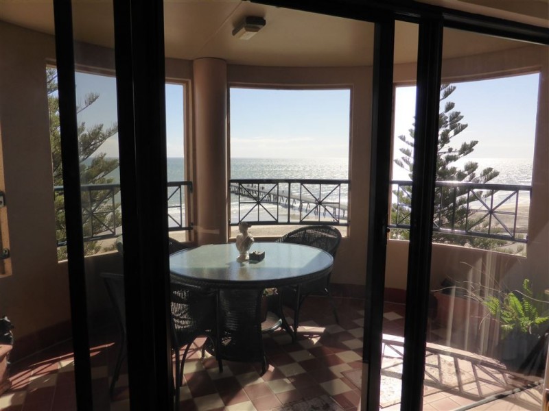 Apt 51/2 Stamford Grand, Glenelg SA 5045