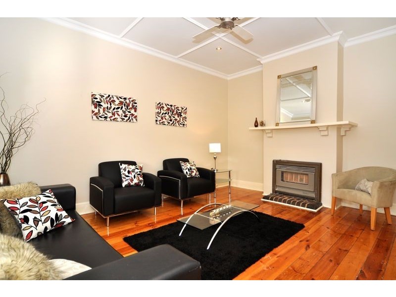 14 Ackland Avenue, Clarence Gardens SA 5039