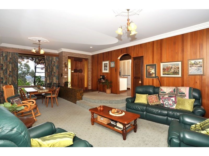 6 Kinnane Crescent, Pasadena SA 5042