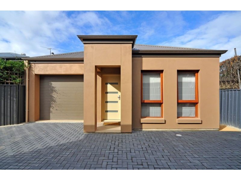 17A Lincoln Avenue, Black Forest SA 5035