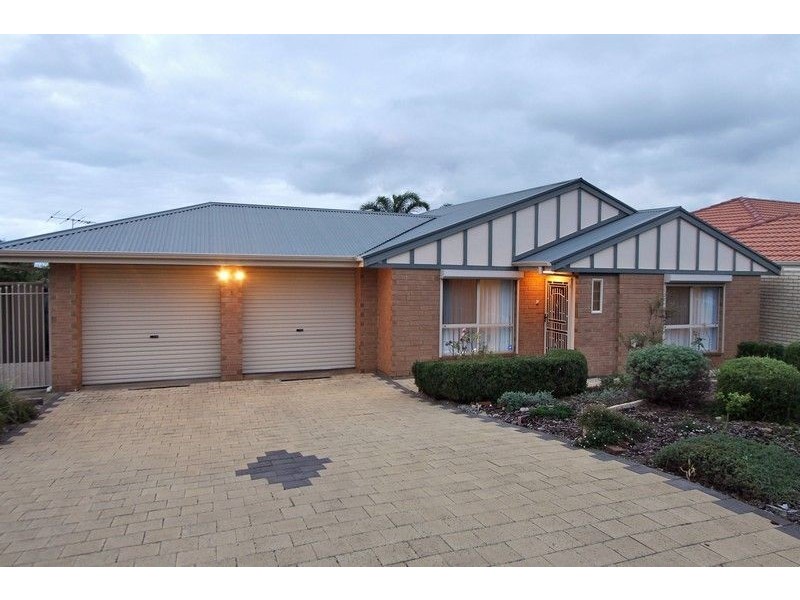 1 Churston Place, Moana SA 5169