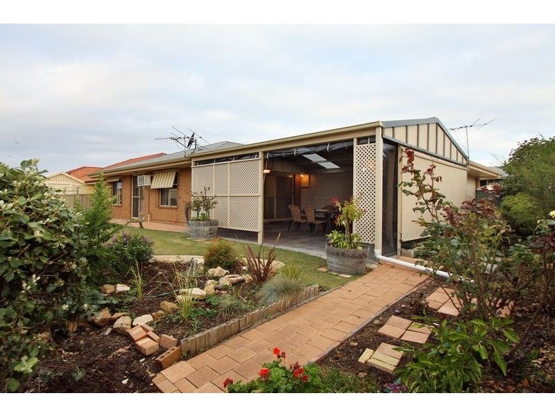 1 Churston Place, Moana SA 5169