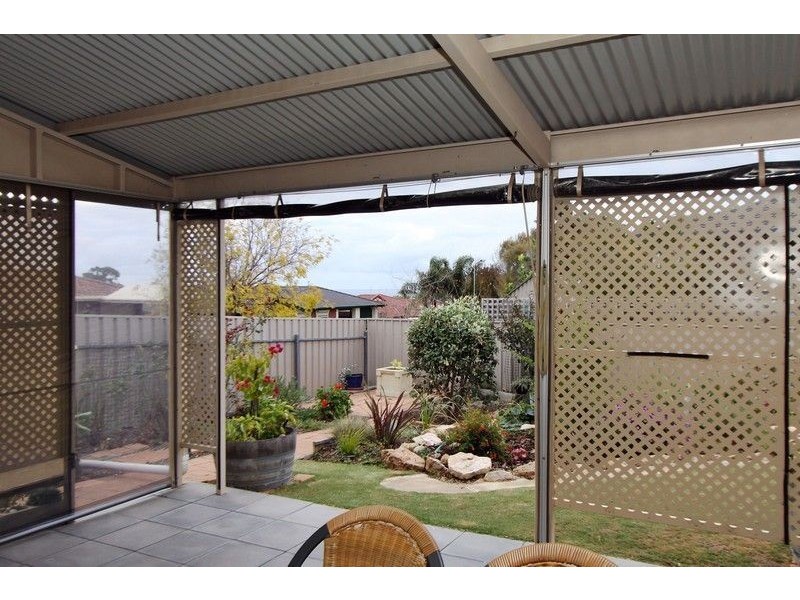 1 Churston Place, Moana SA 5169