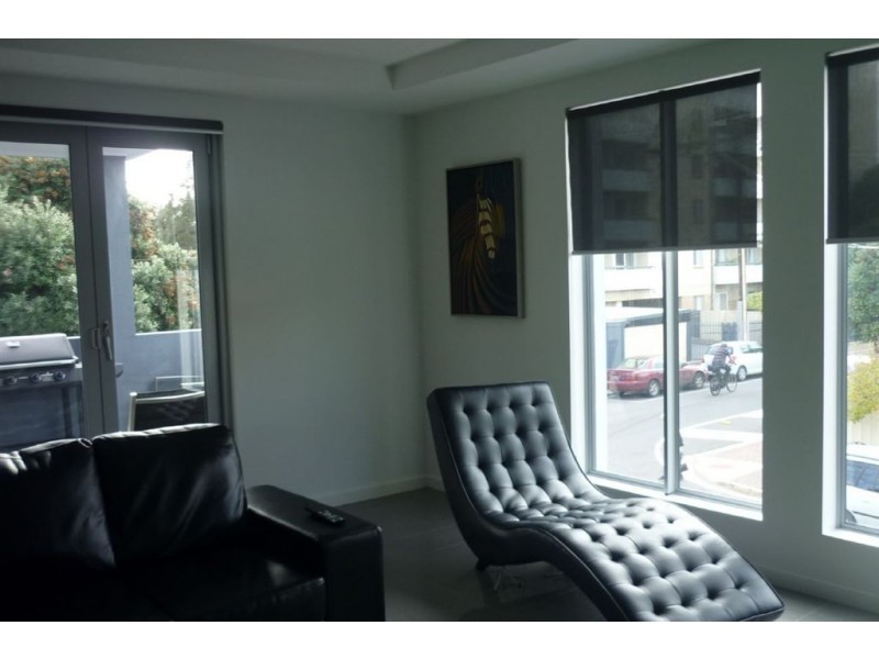 2C College St, Glenelg SA 5045