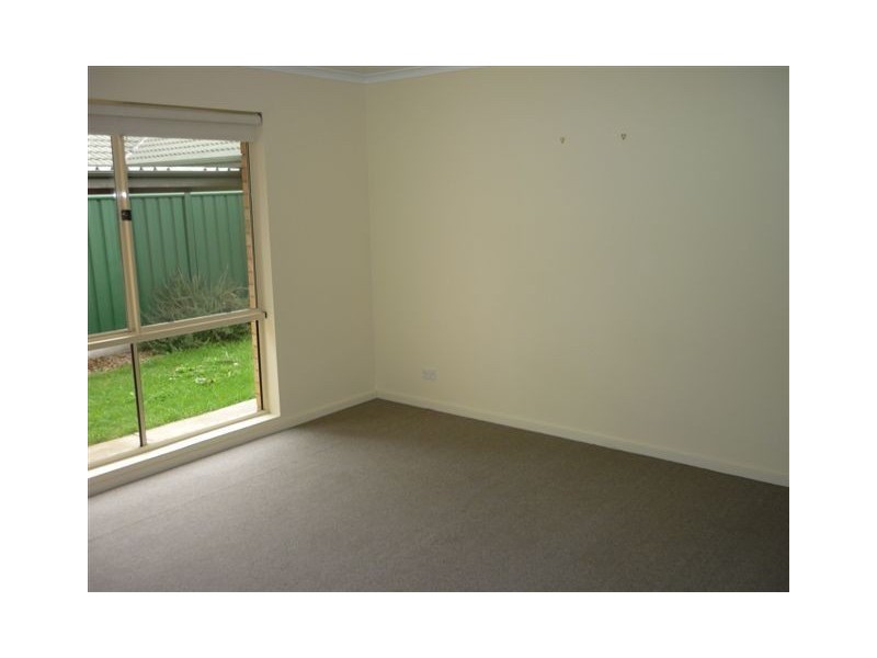 51 Saltram Parade, Oakden SA 5086