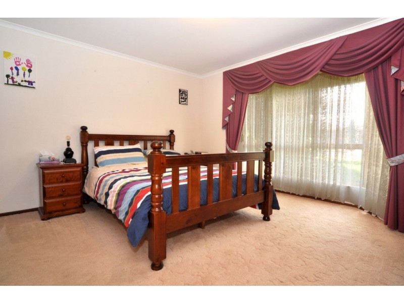 21 Helen Avenue, Aldinga Beach SA 5173