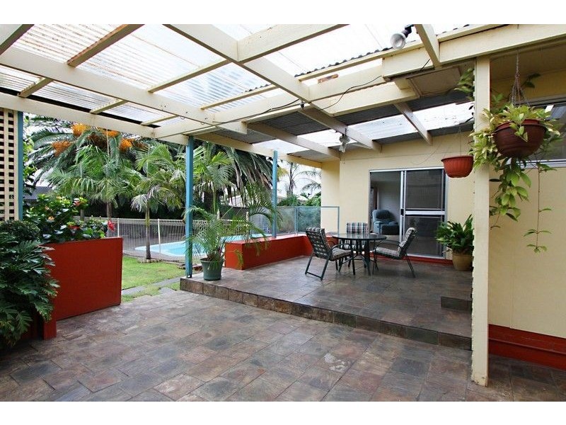 9 Albany Avenue, Port Noarlunga South SA 5167