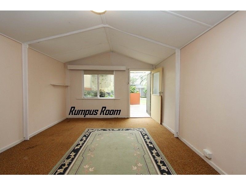 9 Albany Avenue, Port Noarlunga South SA 5167