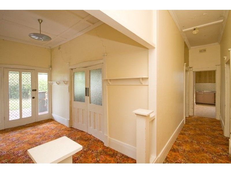 12 Hampton Road, Keswick SA 5035