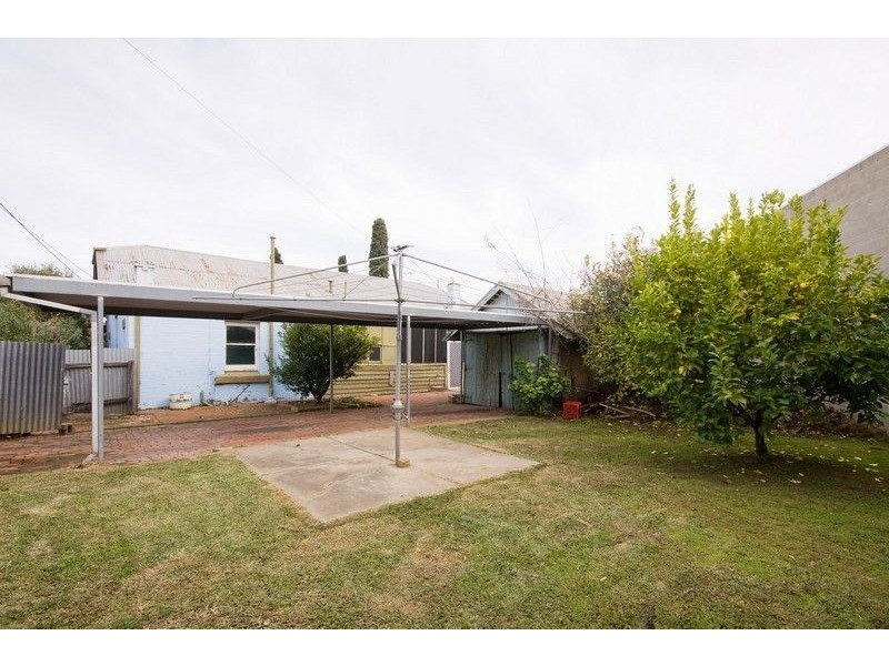 12 Hampton Road, Keswick SA 5035