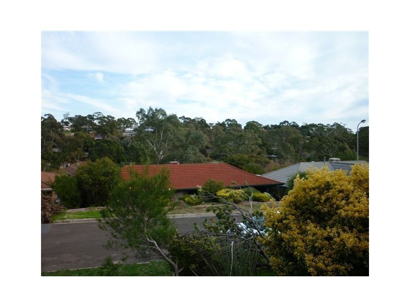 21 Banksia Road, Aberfoyle Park SA 5159