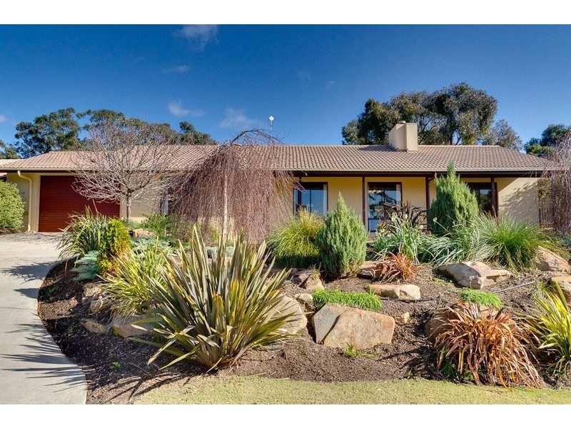 11 Lysander Place, Flagstaff Hill SA 5159