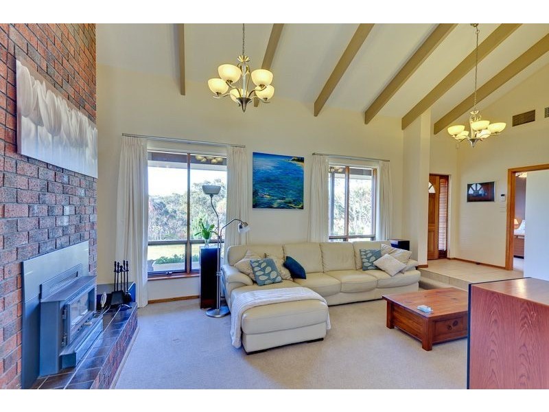 11 Lysander Place, Flagstaff Hill SA 5159