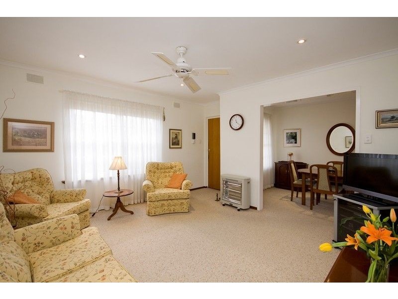 2/20 Hartland Avenue, Black Forest SA 5035