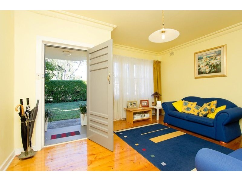 1 Napier Street, Renown Park SA 5008