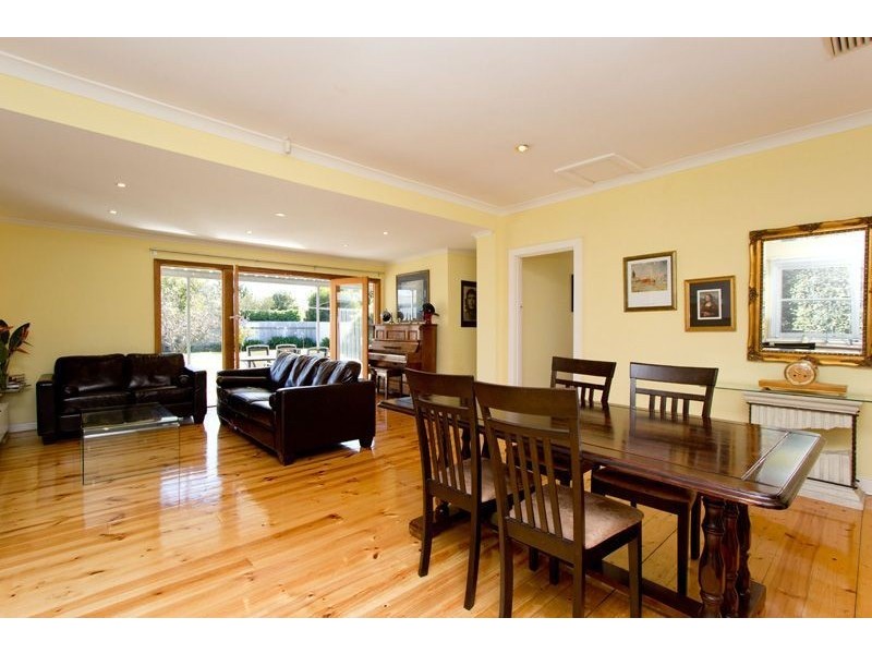 1 Napier Street, Renown Park SA 5008