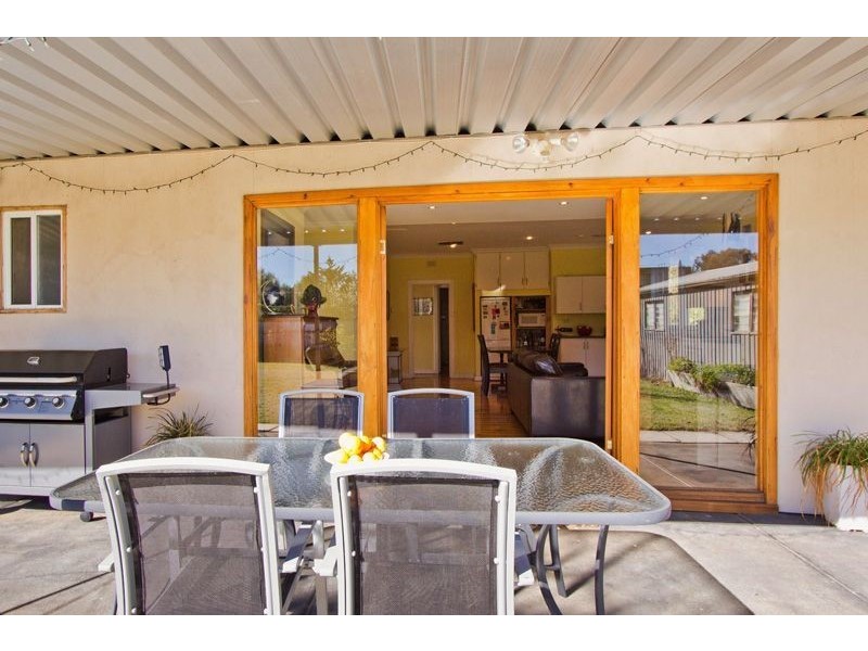 1 Napier Street, Renown Park SA 5008