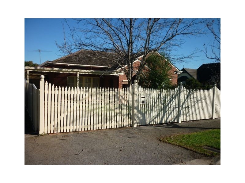 12 Mathias Avenue, Cumberland Park SA 5041