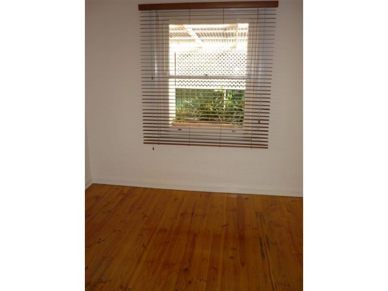 12 Mathias Avenue, Cumberland Park SA 5041