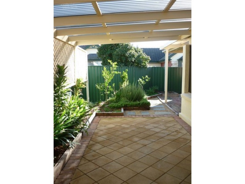 12 Mathias Avenue, Cumberland Park SA 5041