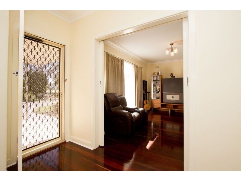 12 Walter St, Melrose Park SA 5039