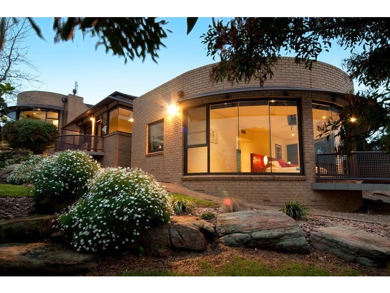 16 Riviera Court, Pasadena SA 5042