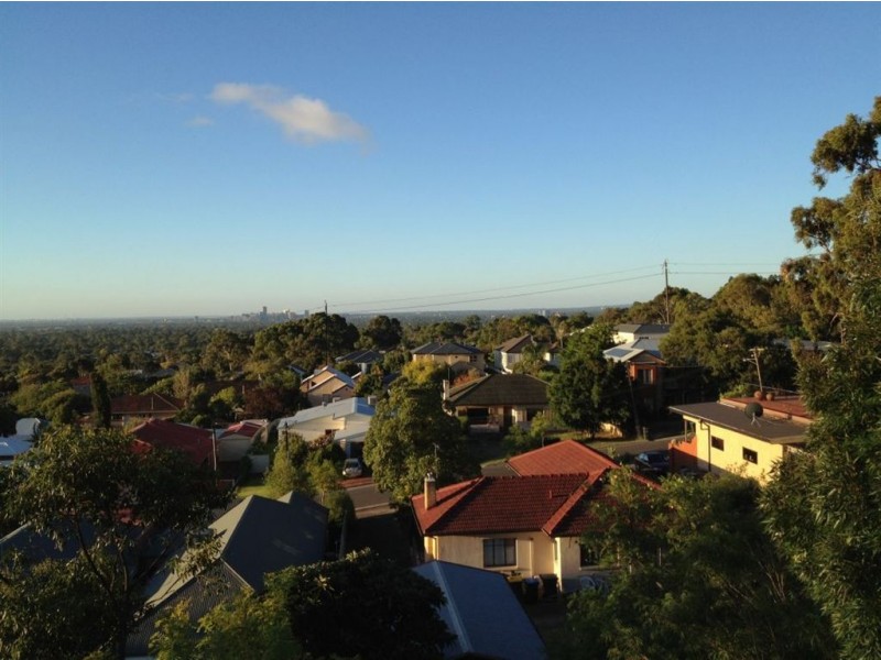 8 Parkers Road, Torrens Park SA 5062