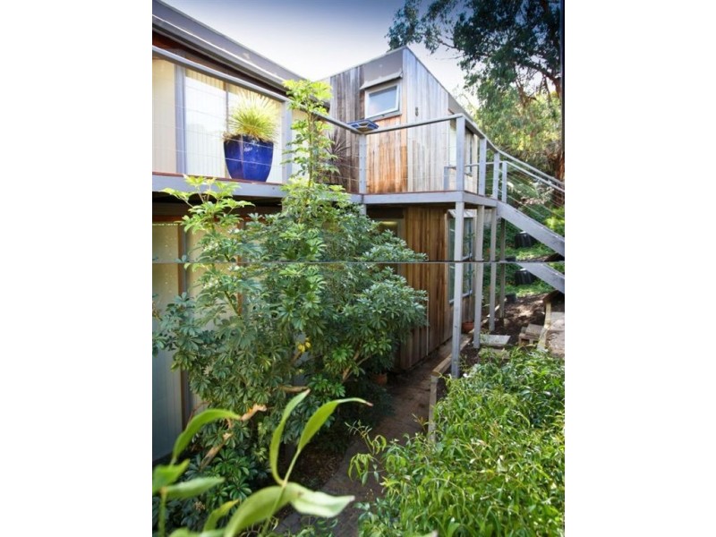 8 Parkers Road, Torrens Park SA 5062