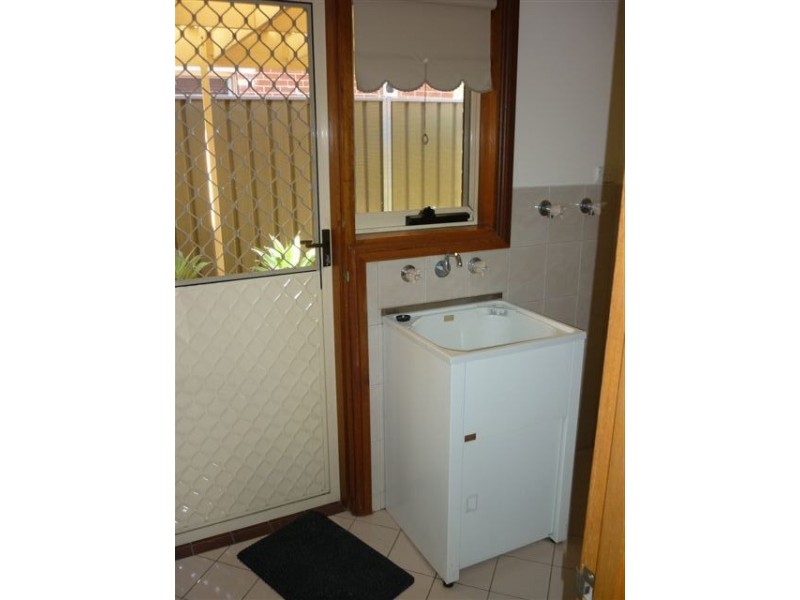 1/124 Anzac Highway, Glandore SA 5037