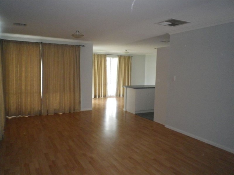 14 Hartland Avenue, Christie Downs SA 5164