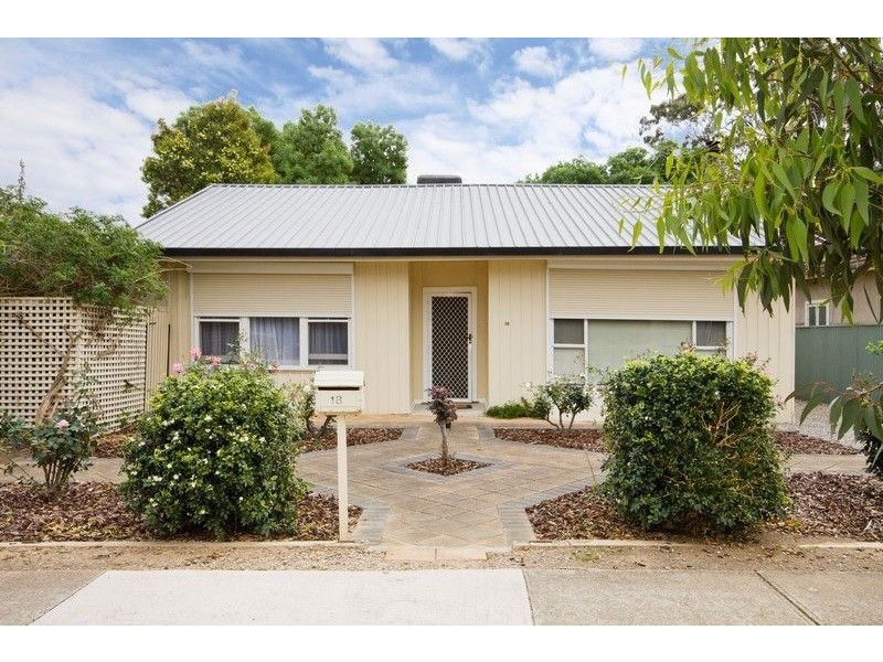 18 Daisy Avenue, Mitchell Park SA 5043