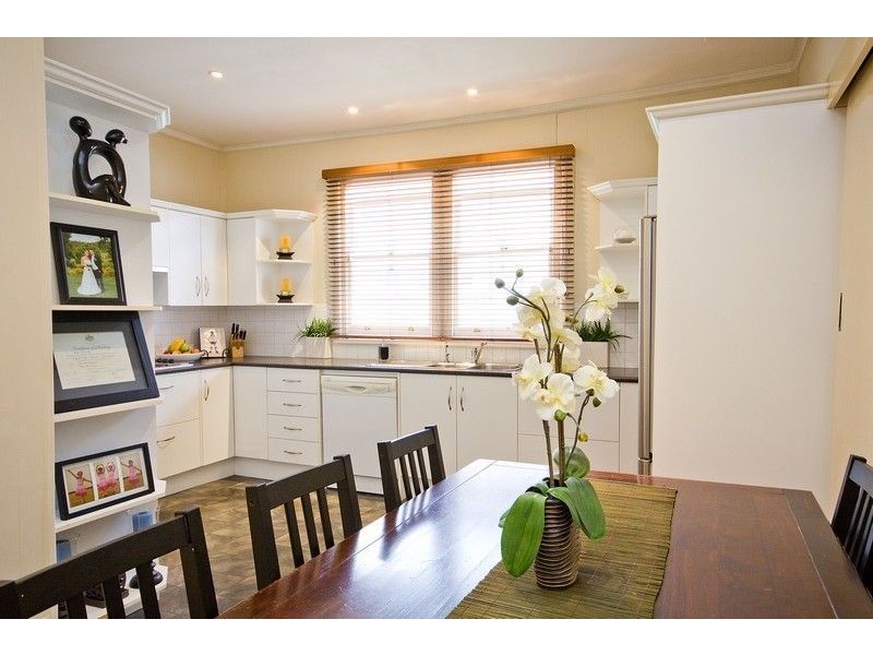 18 Daisy Avenue, Mitchell Park SA 5043