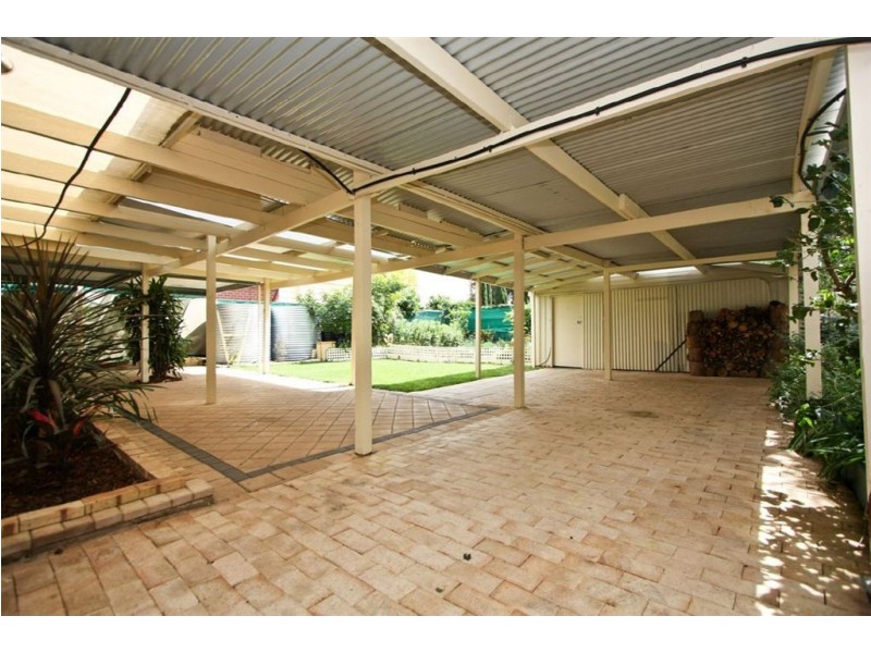 61 Somerset Avenue, Cumberland Park SA 5041