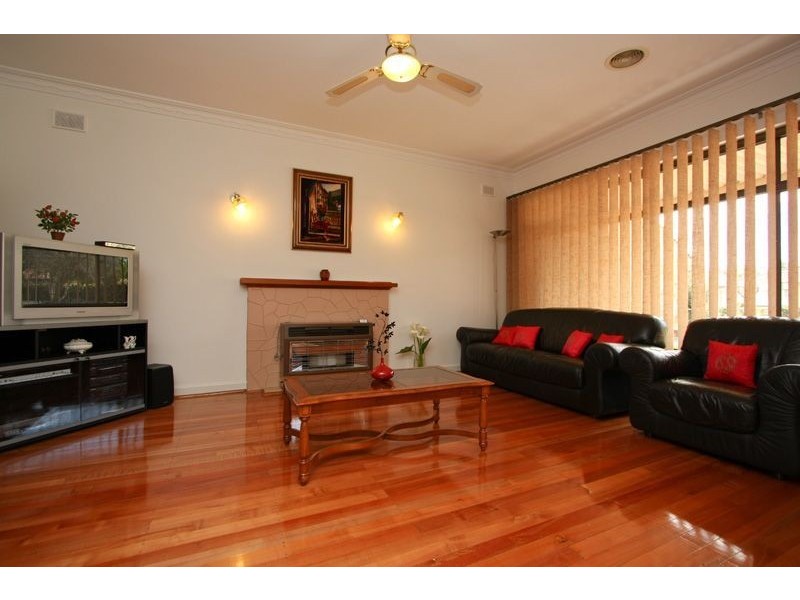 62 Winston Avenue, Clarence Gardens SA 5039