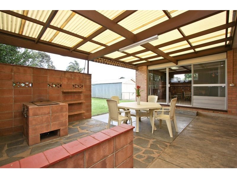 62 Winston Avenue, Clarence Gardens SA 5039