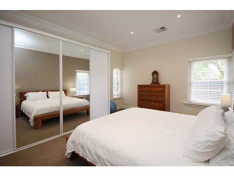 24 King Edward Avenue, Hawthorn SA 5062