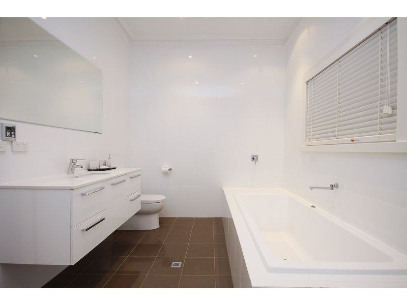 24 King Edward Avenue, Hawthorn SA 5062