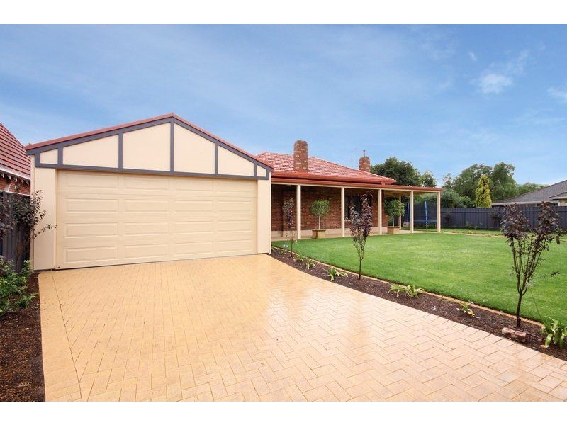 24 King Edward Avenue, Hawthorn SA 5062