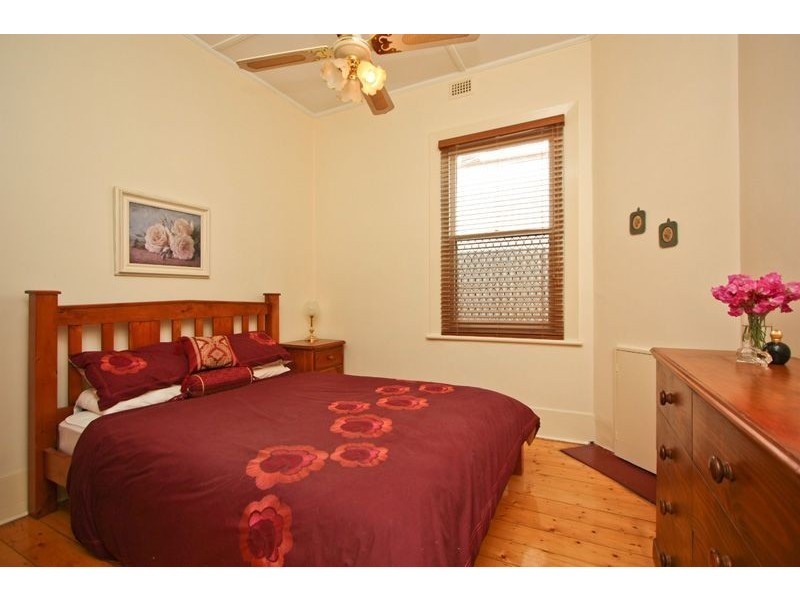 9 South Street, Henley Beach SA 5022