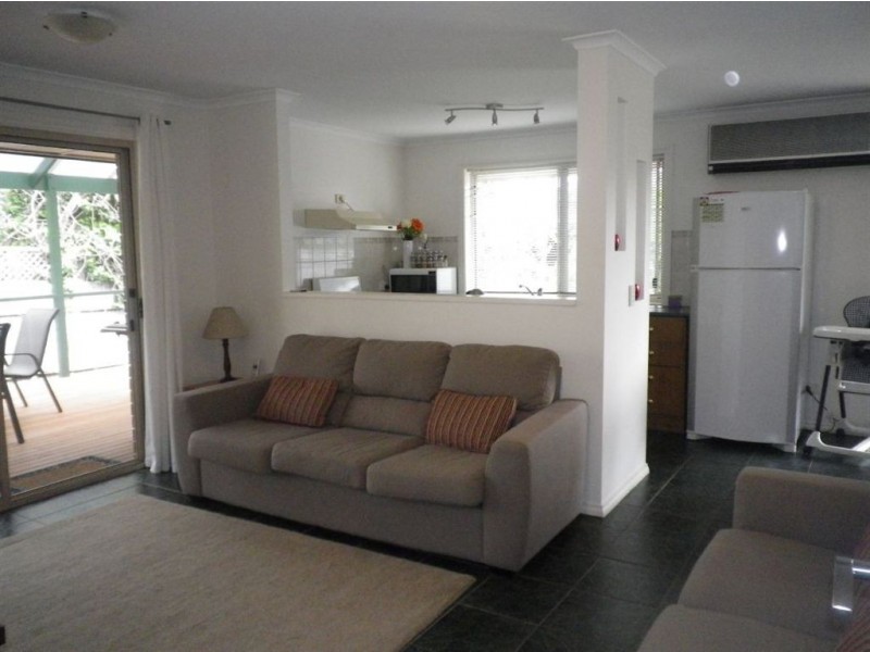 16 Hill Avenue, Cumberland Park SA 5041