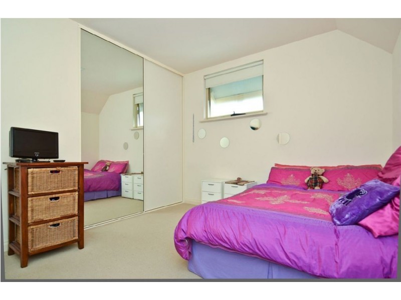 2/28 Basnett St, Kurralta Park SA 5037