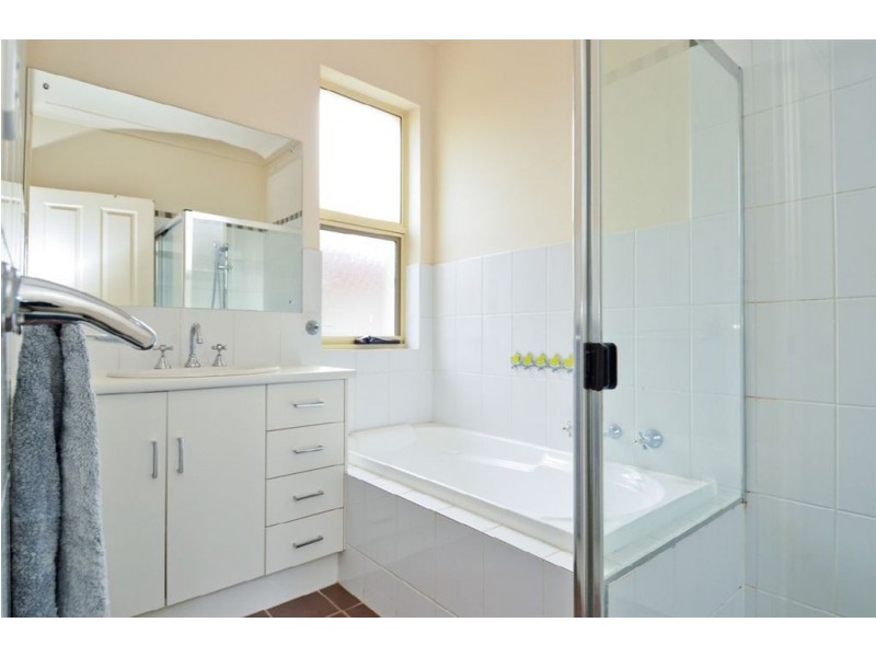 2/28 Basnett St, Kurralta Park SA 5037