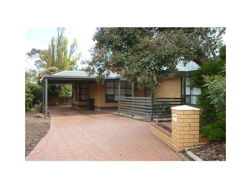 1 Berkeley Road, O’halloran Hill SA 5158