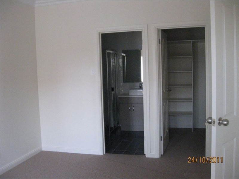 27 Victoria Parade, Mawson Lakes SA 5095